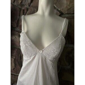 Ilusion Lace Full Slip white lace vintage slip fairy EUC